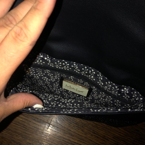 Black crossbody. - Picture 3 of 5